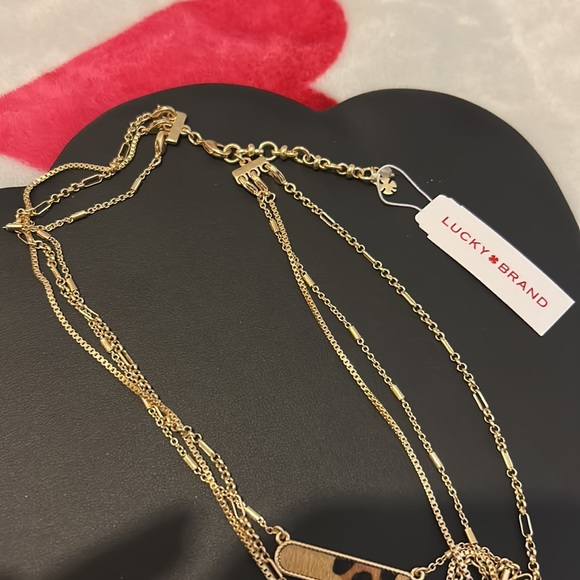 Cheetah necklace and bangle set - Picture 4 of 4